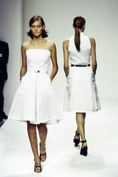 Look 11